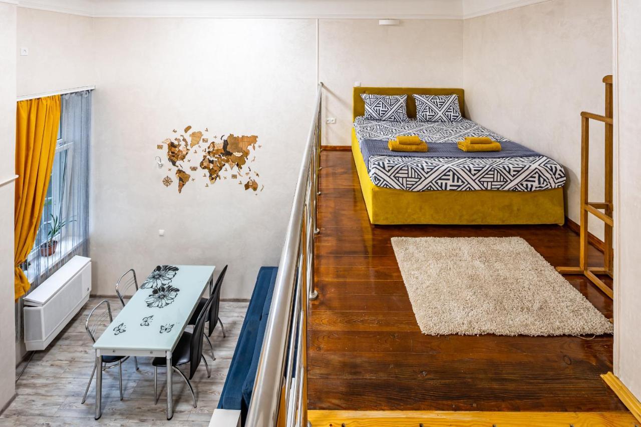 Apartment On Kovzhuna Street Лвив Екстериор снимка