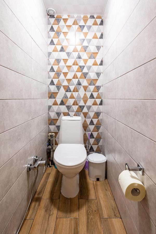 Apartment On Kovzhuna Street Лвив Екстериор снимка